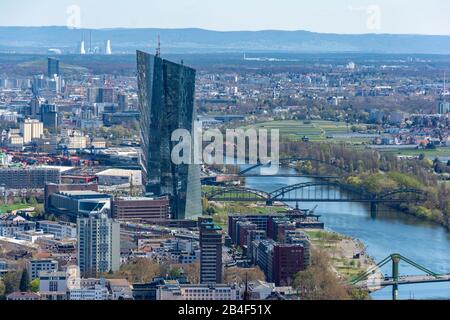 Deutschland, Hessen, Frankfurt, Blick vom Main Tower auf die Europäische Zentralbank (EZB). Stockfoto