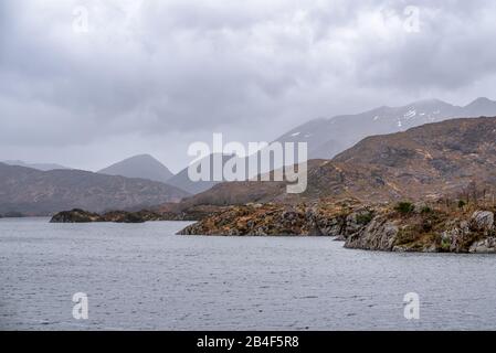 Reihenboote auf dem Killarneys Upper Lake im Nationalpark im County Kerry Stockfoto