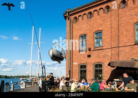 Helsinki, Katajanokka Magazine, Waterfront Kanavaranta, Restaurant Stockfoto