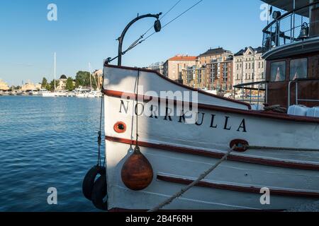 Helsinki, Halkolaituri-Kai, Hafen historischer Schiffe, Norkulla im Abendlicht Stockfoto