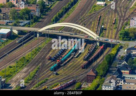 Luftbild Güterbahnhof Altenhagen mit Gleisen und Maroder Brücke, Altenhagener Brücke in Hagen im Ruhrgebiet im Bundesland Nordrhein-Westfalen, Deutschland Stockfoto