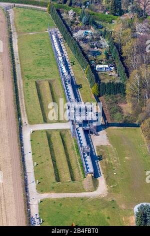 Luftbild des LWL Römermuseums mit Umbau eines Römerlagers - möglicherweise rechtes Ufer des Rheinmilitärstützpunktes ALISO - in Haltern am See im Ruhrgebiet im Land Nordrhein-Westfalen, Deutschland. Stockfoto