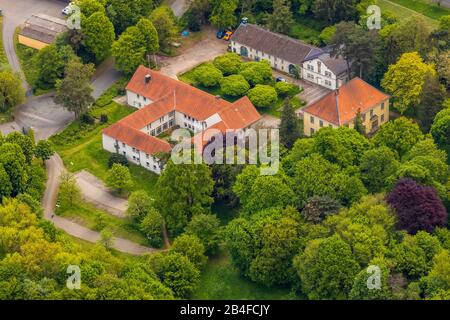 Luftbild der biologischen Station UMWELTZENTRUM Hagen und des Journalistenzentrums Haus Busch in Hagen im Ruhrgebiet im Bundesland Nordrhein-Westfalen, Deutschland. Stockfoto