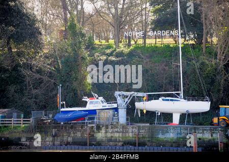 Weymouth. März 2020. Wetter in Großbritannien. Die Menschen beginnen das Wochenende früh, wenn Sonnenschein in die Stadt zurückkehrt. Kredit: Stuart frettwell/Alamy Live News Stockfoto