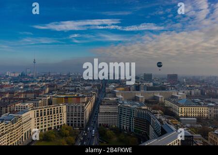 Dezember 2018 über den Dächern Berlins einen Panoramablick Stockfoto