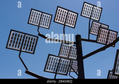 Solarzellen, Solarbaum, Ulmer Wohnviertel Solar City, Ulm, Baden-Württemberg, Deutschland, Europa Stockfoto