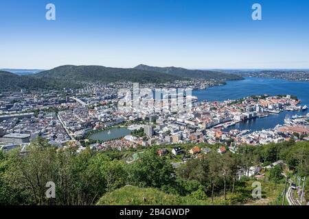 Stadt Bergen, Blick vom Berg Fløyen, Norwegen, Skandinavien, Europa Stockfoto