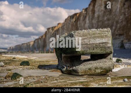 Normandie, Alabasterküste, deutscher Bunker, Ruine, Atlantikwall, Stockfoto