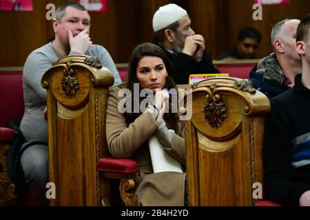 London, Großbritannien. März 2020. Stand Up To Racism Hosts, Die Das feindliche Umfeld Herausfordern und Rassismus wird Demokratie, die ihr eigenes Gesetz bricht, mit Jeremy Corbyn, der Brexit European Stealing Job, Migrant Vergewaltiger, muslimische Terroristen, Muslim Grooming, African/Black ist ein Krimineller oder Vergewaltiger, China das #coronavirus und ließ die Flüchtlinge am 6. März 2020 in der Islington Town Hall in London, Großbritannien ertrinken. Credit: Picture Capital/Alamy Live News Stockfoto