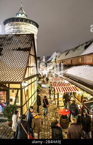 Handwerkerhof: Weihnachtsmarkt Nürnberg Stockfoto