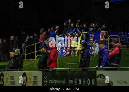 Bridgend, Wales, Großbritannien. März 2020. Penybont/Cardiff Traf Sich am 6. März 2020 im Bryntirion Park im JD Cymru Premier. Kredit: Lewis Mitchell/Alamy Live News Stockfoto