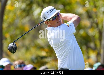 Orlando, FL, USA. März 2020. Charley Hoffman auf dem 3. T-Shirt während der zweiten Runde der Golfaktion des Arnold Palmer Invitational präsentiert von Mastercard im Arnold Palmer's Bay Hill Club & Lodge in Orlando, Florida. Romeo T Guzman/CSM/Alamy Live News Stockfoto