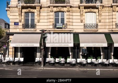 Das Café de l'Esplanade in der Rue Fabert im 7. Bezirk neben dem Invalidendom, Paris, Frankreich, Europa Stockfoto