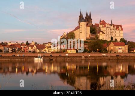 Deutschland, Sachsen, Meissen, der Meißener Dom und die im 15. Jahrhundert erbaute spätantike Albrechtsburg gelten als älteste Burg Deutschlands. Stockfoto