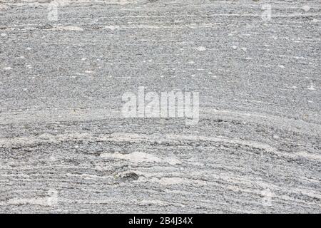 Europa, Schweiz, Ticino, Vallemaggia. Nahaufnahme eines Teils aus Maggia-Granit (Gneis). Stockfoto