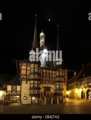 Deutschland, Sachsen-Anhalt, Wernigerode, historisches Rathaus, Harz. Stockfoto