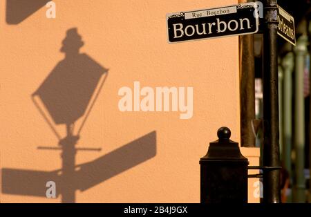 Straßenschilder French Quarter, New Orleans, Louisiana, USA, Stockfoto