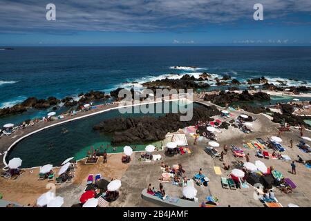 Naturpool in Porto Moniz, Insel Madeira, Portugal Stockfoto