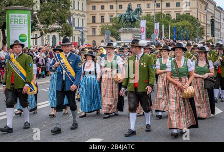 Traditionelles Kostüm - und Markierparade zum Oktoberfest, München, Oberbayern, Bayern, Deutschland, Europa Stockfoto