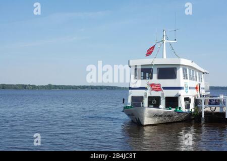 Ausflugsboot am Zwischenahner Meer, Bad Zwischenahn, Niedersachsen, Deutschland, Europa Stockfoto