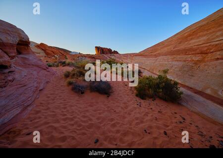 USA, Vereinigte Staaten von Amerika, Nevada, Valley of Fire, Nationalpark, Fire Wave Trail, Sierra Nevada, Kalifornien Stockfoto