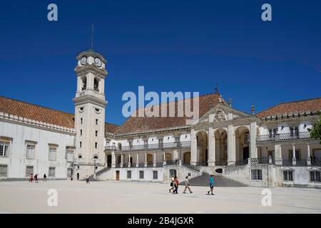 Europa, Portugal, Region Centro, Coimbra, Universität, Innenhof Stockfoto