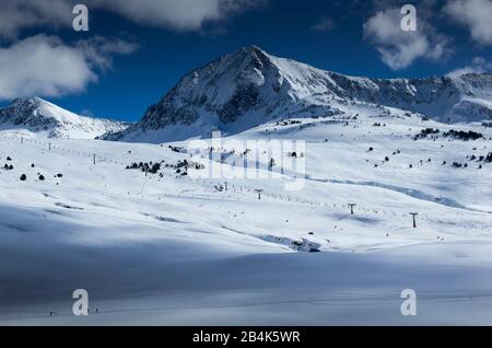 Skigebiet Beret, im Tal von Arán, katalanische Pyrenäen Stockfoto