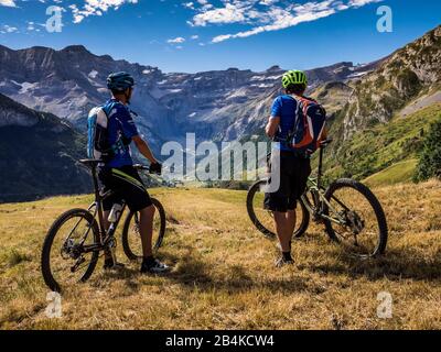 Mountainbike-Touren in den französischen Hochpyrenäen Stockfoto