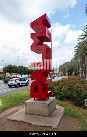 Spanien, Mallorca, Palma, Schriftzug Palma an der Strandpromenade von Palma de Mallorca. Stockfoto