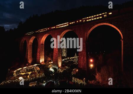 Weihnachtsmarkt, Viadukt, Ravennaschlucht, Schwarzwald, Baden-Württemberg, Deutschland, Europa Stockfoto