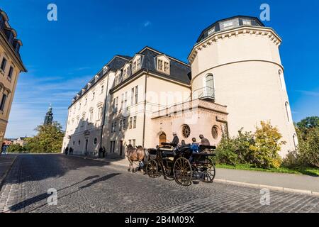 Deutschland, Thüringen, Weimar, Altstadt, Herzogin Anna Amalia Bibliothek, HAAB, Pferdekutsche Stockfoto