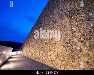 Blaibacher Konzertsaal, Außenansicht, Architekt Peter Haimerl, Dämmerung, Bayerischer Wald, Bayern, Deutschland Stockfoto