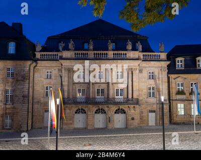 Markgravialoper Bayreuth, Abenddämmerung, UNESCO-Weltkulturerbe, Franken, Bayern, Deutschland Stockfoto