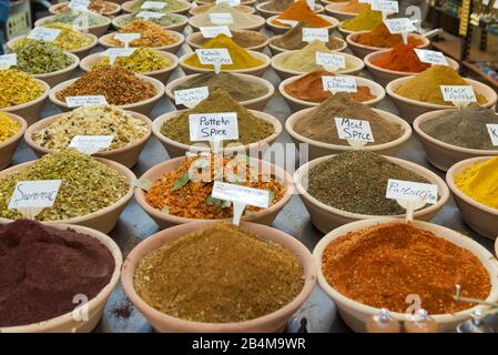 Naher Osten, Israel, Jerusalem, Gewürze auf dem Markt Stockfoto