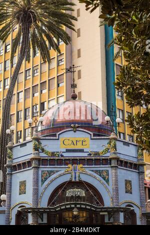 Spanien, Kanarische Inseln, Gran Canaria, Las Palmas de Gran Canaria, Triana Viertel, Parque San Telmo, reich verzierten, Cafe Stockfoto