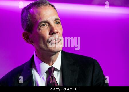 Tom Gentile, President und Chief Executive Officer von Spirit AeroSystems, Inc., spricht auf dem US-amerikanischen Handelskammer Aviation Summit in Washington, D. Stockfoto