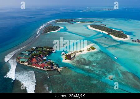 Ferienhäuser Insel Maafushi und Veligandu, Süd Male Atoll, Malediven, Indischer Ozean Stockfoto