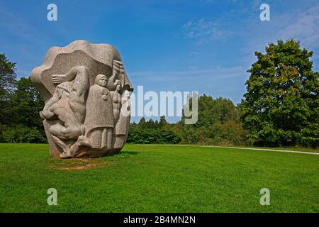 Skulptur, Bildhauer Indulis Ranka, Dainasberg, Sigulda, Lettland, Baltische Staaten Stockfoto