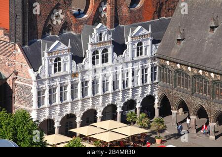 Blick auf die Altstadt mit dem Rathaus von der Petrikkirche, Lübeck, Schleswig-Holstein, Deutschland, Europa Stockfoto