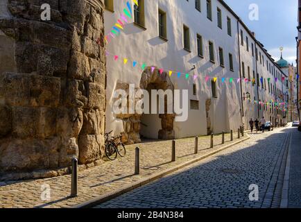 Römische Pforte Porta praetoria, Altstadt Regensburg, Oberpfalz, Bayern, Deutschland Stockfoto