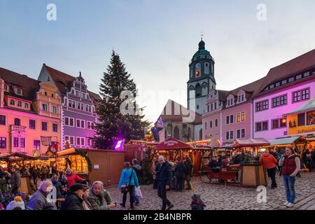 Meißen, Platz Markt, Weihnachtsmarkt, Kirche Frauenkirche, Sachsen, Deutschland Stockfoto