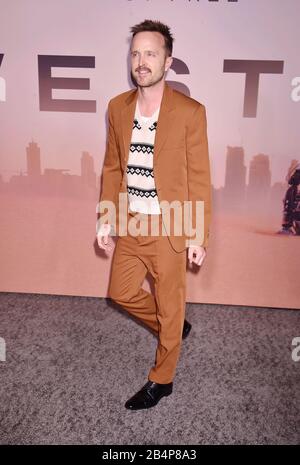 Hollywood, CA - 05. MÄRZ: Aaron Paul besucht die Premiere von HBO's "Westworld" Staffel 3 im TCL Chinese Theatre am 05. März 2020 in Hollywood, Kalifornien. Stockfoto