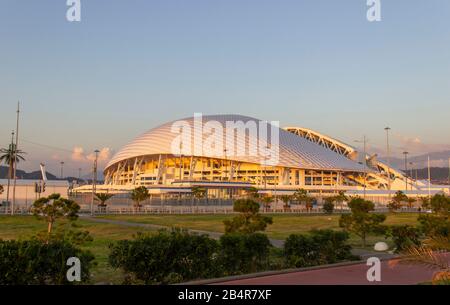 Russland, Sotschi, Oktober 2019: Olympiapark einer der Hauptorte der Olympischen Winterspiele 2014. Stockfoto