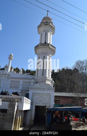 Wunderschöner Blick auf das Wahrzeichen von abbottabad Illyasi Masjid(Moschee) Stockfoto