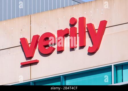 Feb. 2020 South San Francisco/CA/USA - Verily unterzeichnen in ihrem Hauptsitz im Silicon Valley; Verily Life Sciences ist Alphabet Inc.'s Research Org Stockfoto