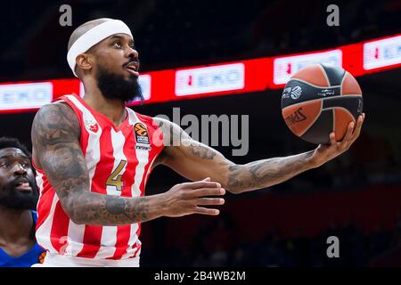 Belgrad, Serbien. März 2020. Lorenzo Brown von Crvena Zvezda mts Belgrad fährt zum Korb. Kredit: Nikola Krstic/Alamy Live News Stockfoto