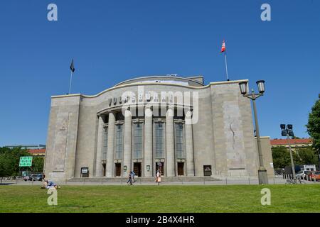 Volksbühne, Rosa-Luxemburg-Platz, Mitte, Berlin, Deutschland / Volksbühne Stockfoto