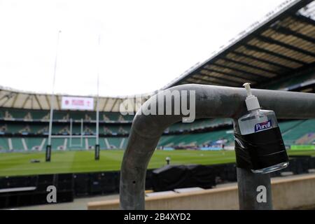 DISPENSER, STADION, ENGLAND V WALES GUINNESS SIX NATIONS 2020, 2020 Stockfoto