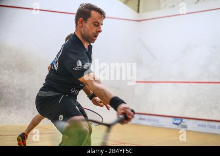 Karlsruhe, Deutschland. März 2020. Benjamin Nonner trifft den Ball. Ges/Squash/Bundesliga: 1. SC Karlsruhe - Moskitos Waiblingen, 07.03.2020 weltweite Nutzung Credit: Dpa / Alamy Live News Stockfoto