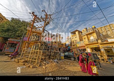 Jaisalmer, Rajasthan, indien. Januar 2014. Das weitläufige Jaisalmer Fort und seine engen Gassen, Rajasthan, Indien. Stockfoto